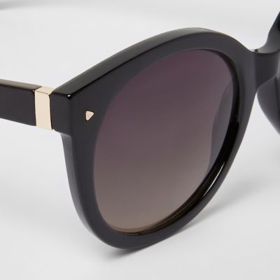 Black cat eye smoke lens sunglasses